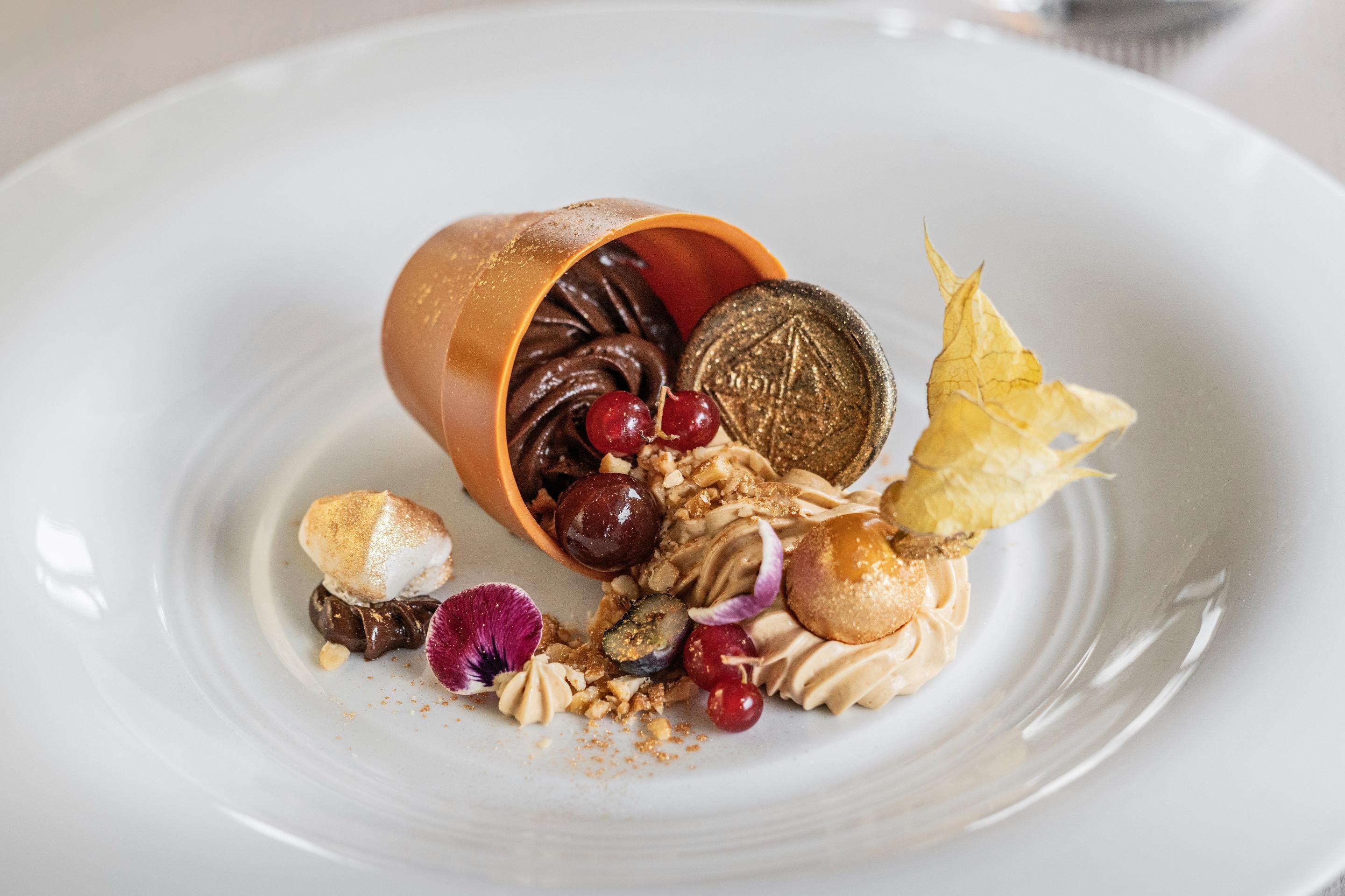 Grand Hotel Acores Atlantico ポンタ・デルガダ エクステリア 写真 A chocolate dessert