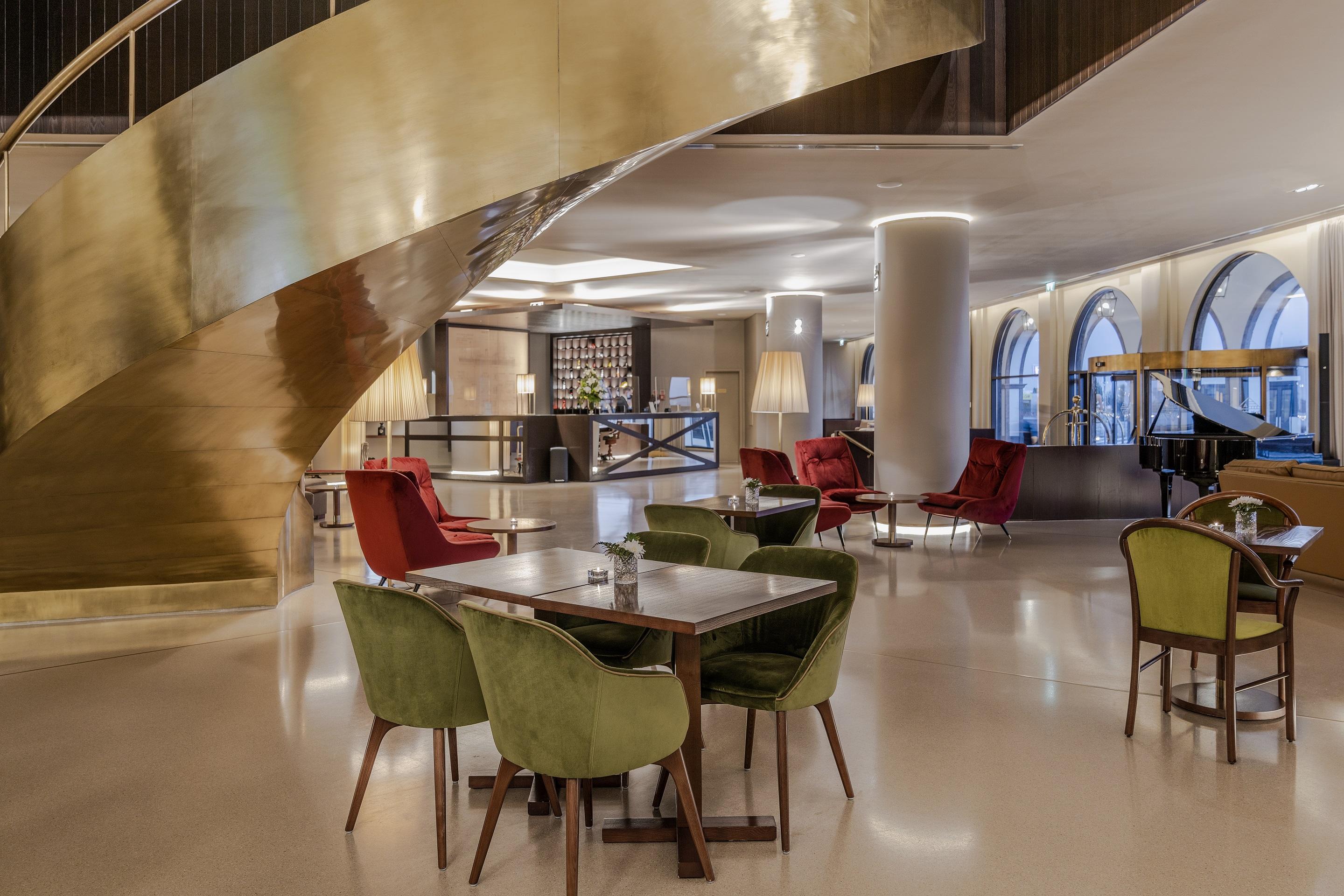 Grand Hotel Acores Atlantico ポンタ・デルガダ エクステリア 写真 The hotel's lobby