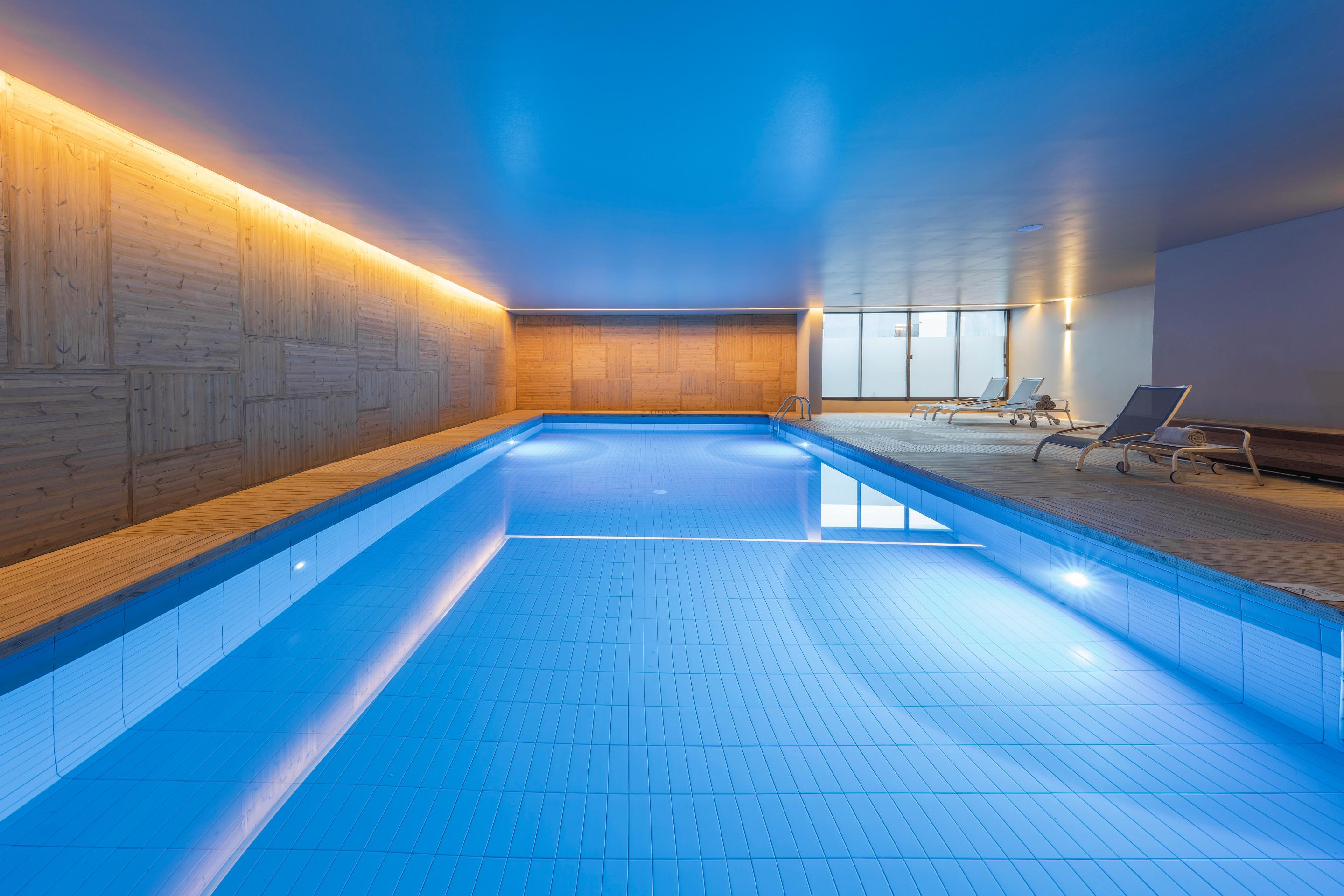 Grand Hotel Acores Atlantico ポンタ・デルガダ エクステリア 写真 The swimming pool at the hotel