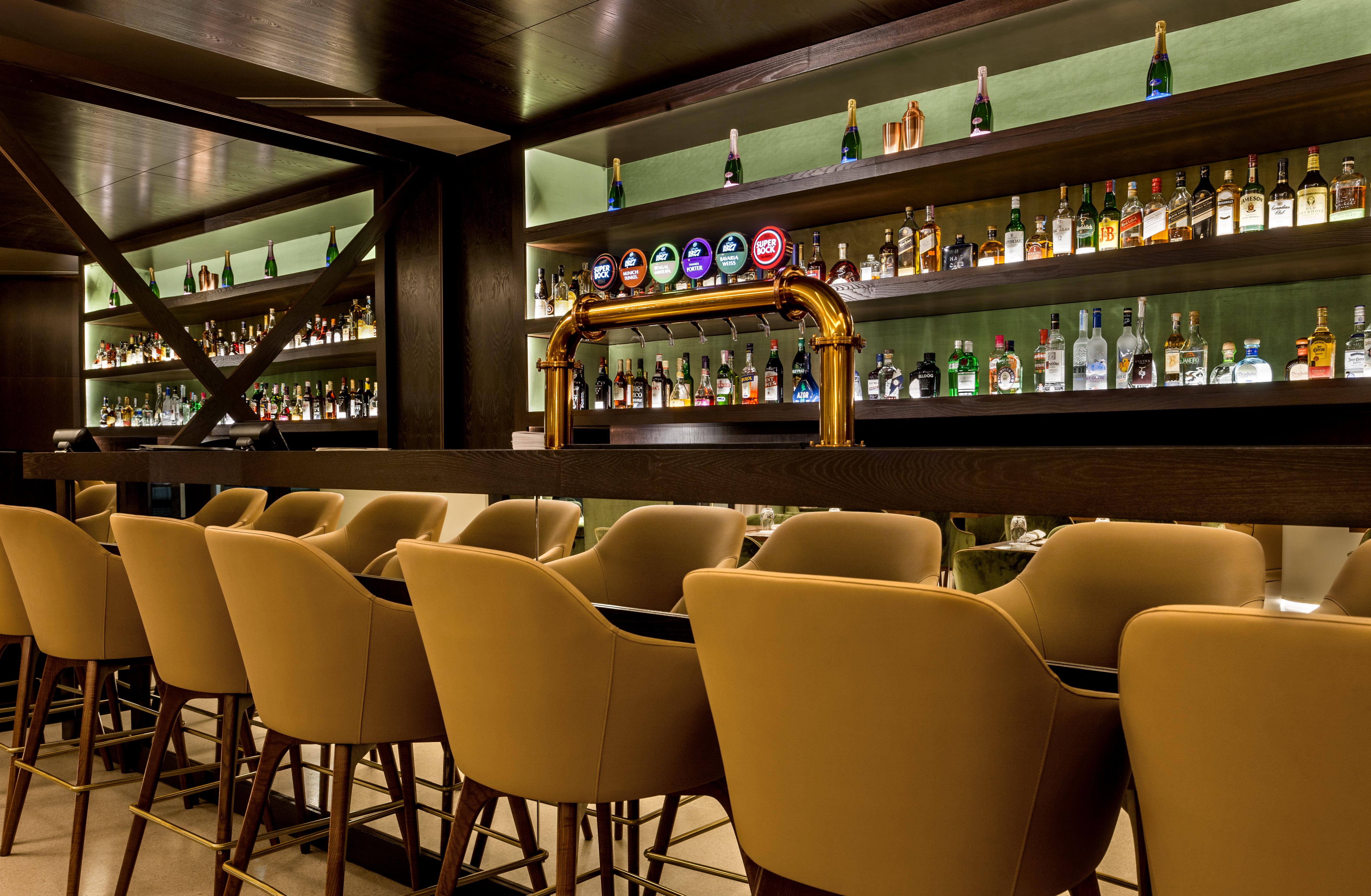 Grand Hotel Acores Atlantico ポンタ・デルガダ エクステリア 写真 The bar at the 101 bar