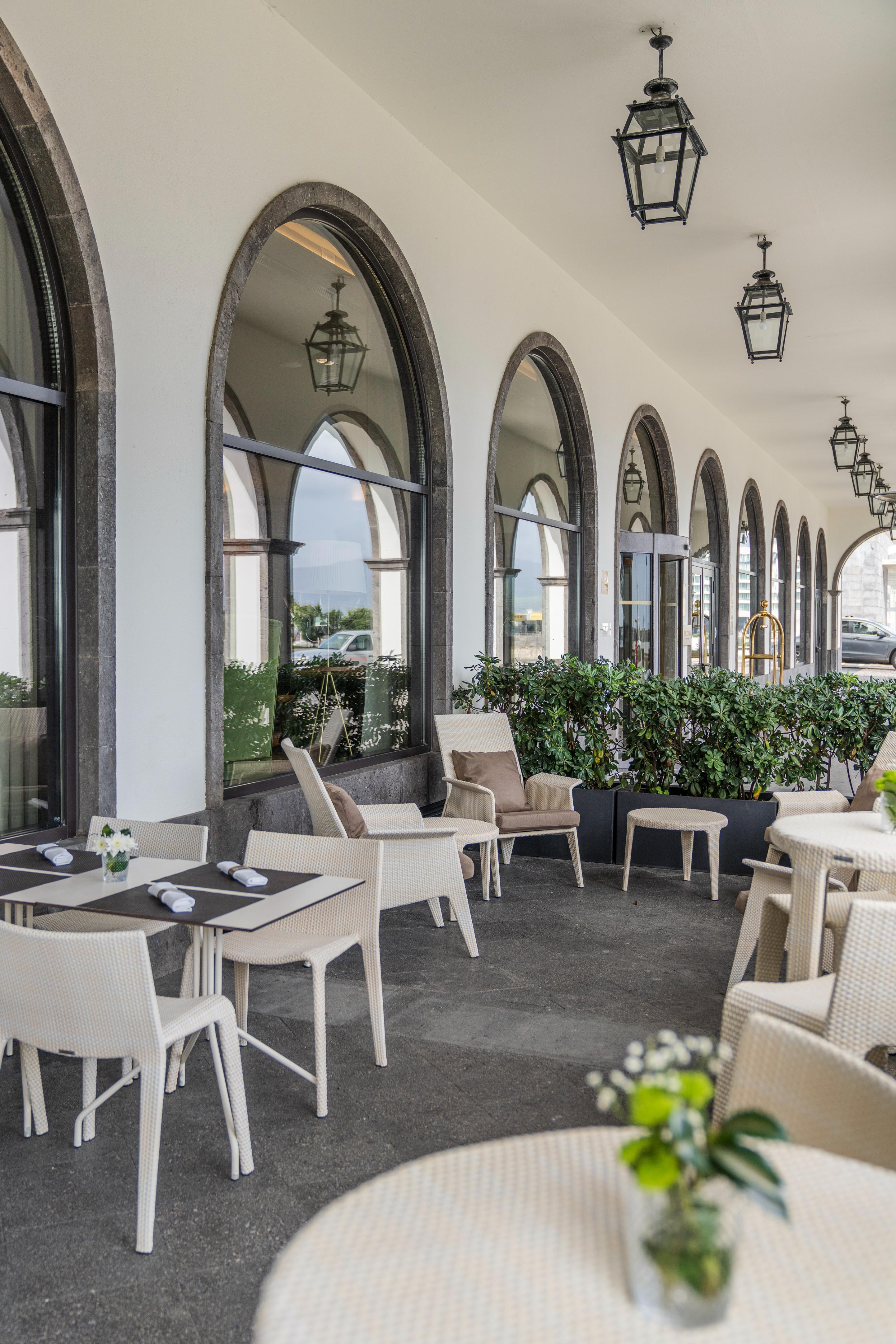 Grand Hotel Acores Atlantico ポンタ・デルガダ エクステリア 写真 The restaurant